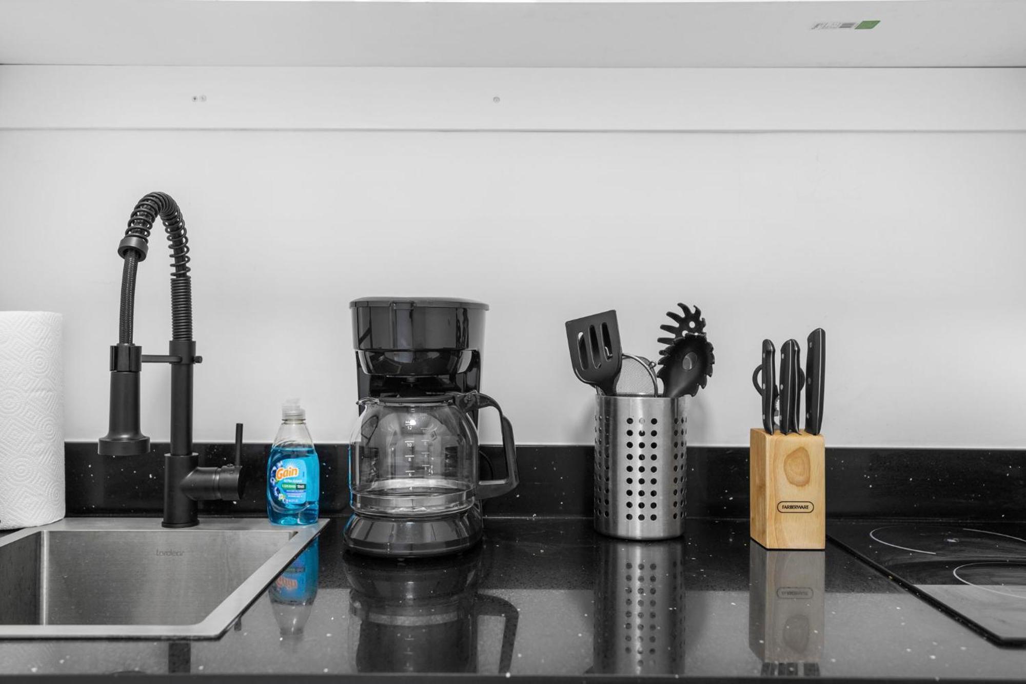 Charming 5 Minutes From Wynwood Apartment *